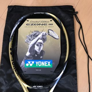 ヨネックス(YONEX)のYONEX EZONE98  305g  G3(ラケット)