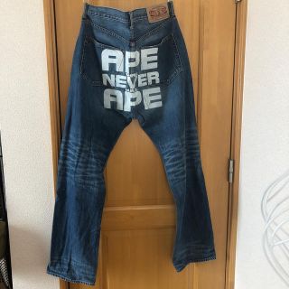 アベイシングエイプ(A BATHING APE)のA BATHING APE BIG ジーンズ　格安で🎶(デニム/ジーンズ)