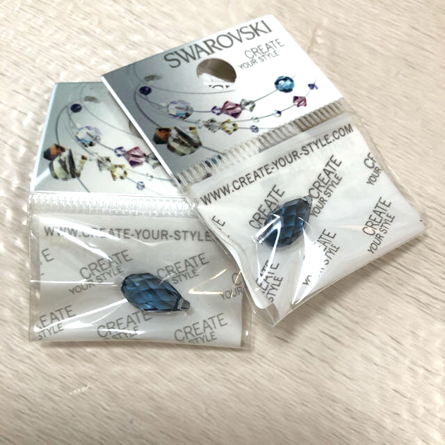 SWAROVSKI(スワロフスキー)のSWAROVSKI #6010 13*6.5mm デニムブルー2個 ハンドメイドの素材/材料(各種パーツ)の商品写真