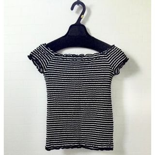 セシルマクビー(CECIL McBEE)のセシルマクビー ボーダートップス Tシャツ 半袖 オフショル カットソー(カットソー(半袖/袖なし))