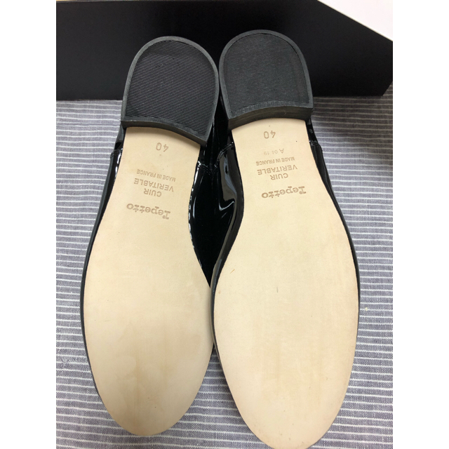 repetto(レペット)の【いっつ様専用】新品未使用repetto zizi レペット　ジジ黒40 レディースの靴/シューズ(その他)の商品写真