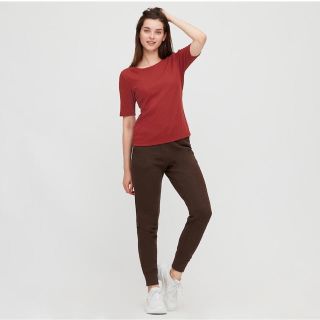 ユニクロ(UNIQLO)のUNIQLO リブボートネックT 五分袖 red(Tシャツ(半袖/袖なし))