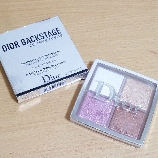 Dior(ディオール)のディオールバックステージ　フェイスグロウパレット001 コスメ/美容のベースメイク/化粧品(フェイスカラー)の商品写真