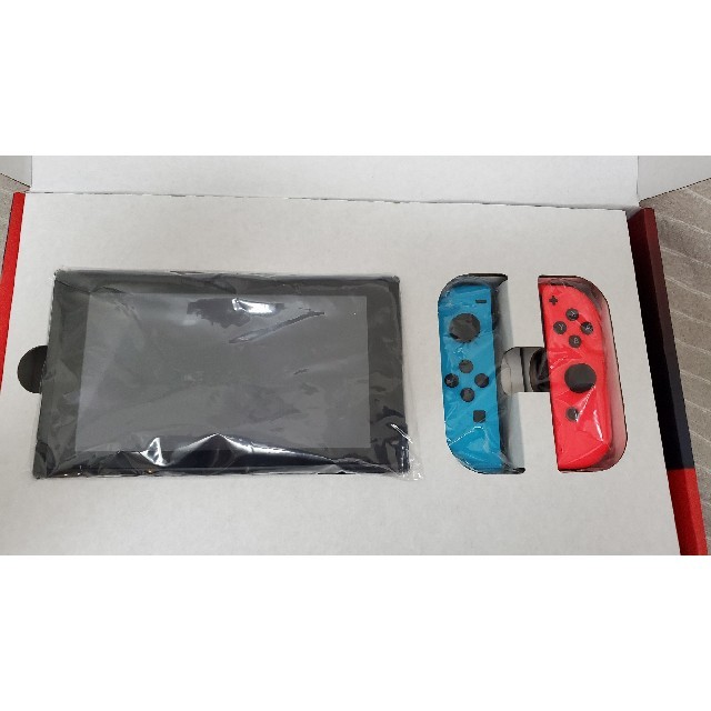 Nintendo Switch　スイッチ　ほぼ新品