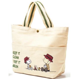 ピーナッツ(PEANUTS)の★新品★ GREEN PEANUTS スヌーピートートバッグ(トートバッグ)