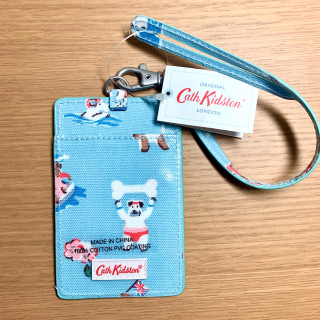 Cath Kidston(キャスキッドソン)の週末限定 キャスキッドソン CathKidston  IDホルダー パスケース レディースのファッション小物(パスケース/IDカードホルダー)の商品写真