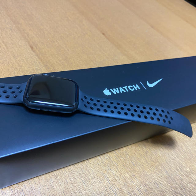 Apple Watch Nike Series 5（GPSモデル）- 44mm-