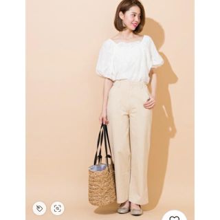 センスオブプレイスバイアーバンリサーチ(SENSE OF PLACE by URBAN RESEARCH)のchico スリットワイドパンツ ベージュ zara h&m ローリーズファーム(カジュアルパンツ)