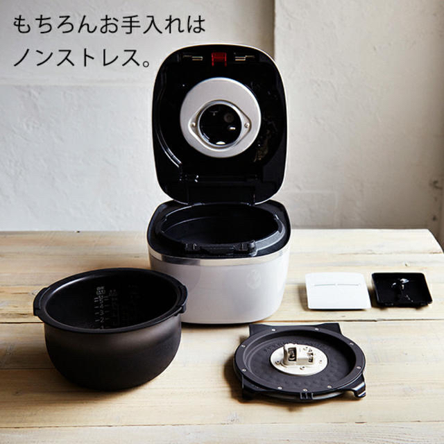 TIGER(タイガー)のタイガー　炊飯器5.5合　新品未開封　期間限定値下げ中 スマホ/家電/カメラの調理家電(炊飯器)の商品写真