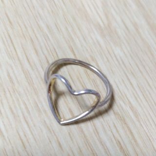 愛をいつも感じてられる ハート　リング♥️ゴールド 流行中(リング(指輪))