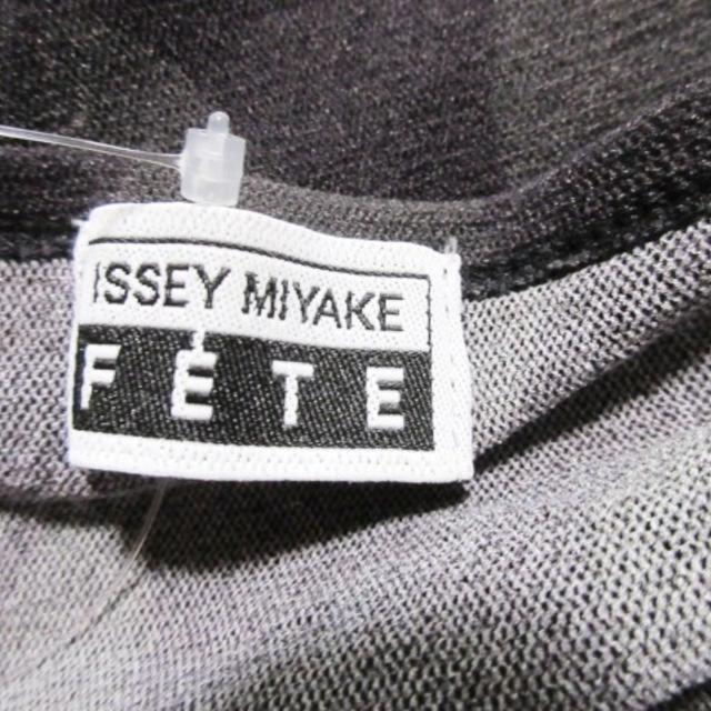 ISSEY MIYAKE(イッセイミヤケ)のイッセイミヤケ 長袖カットソー レディース レディースのトップス(カットソー(長袖/七分))の商品写真