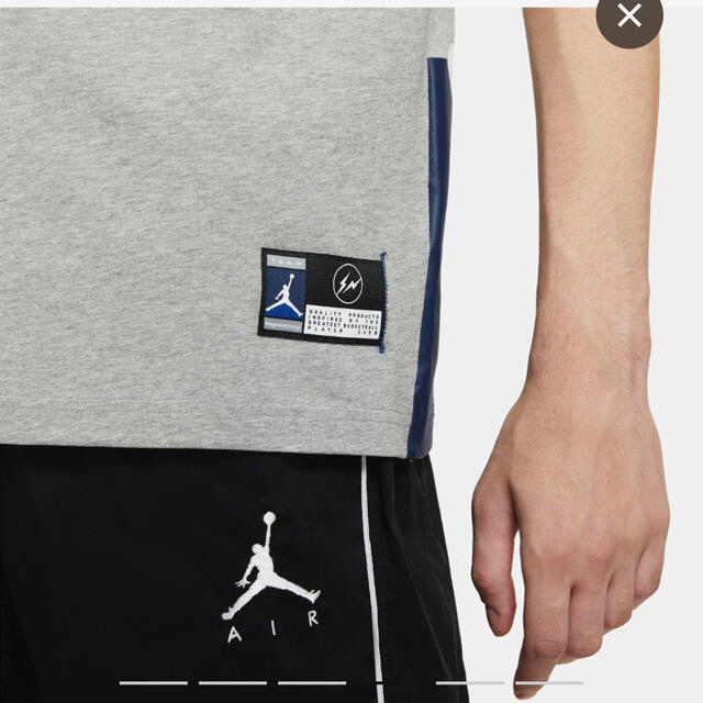 NIKE(ナイキ)のNIKE Jordan×Fragment Tシャツ　グレー　サイズxs メンズのトップス(Tシャツ/カットソー(半袖/袖なし))の商品写真