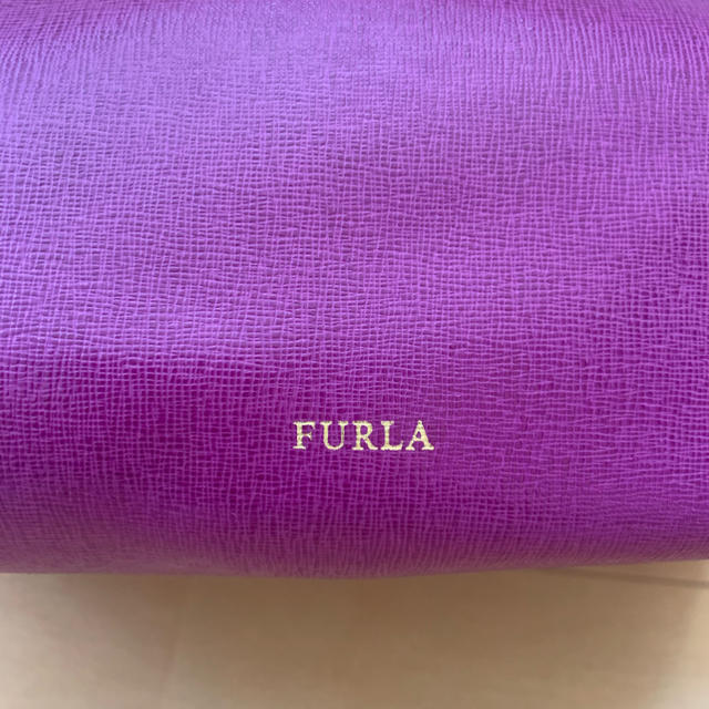 Furla(フルラ)のFURLAフルラ紫色ハンドボストンバック レディースのバッグ(ハンドバッグ)の商品写真