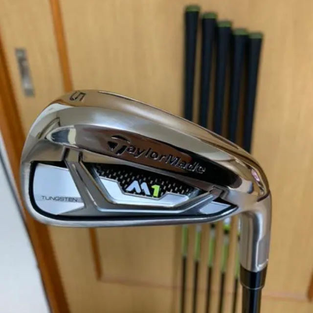 TaylorMade(テーラーメイド)のテーラーメイド　m1 アイアン　6本セット スポーツ/アウトドアのゴルフ(クラブ)の商品写真