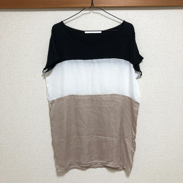 BLACK by moussy(ブラックバイマウジー)の【まだまだ綺麗に着れます】BLACK BY MOUSSY Tシャツ レディースのトップス(シャツ/ブラウス(半袖/袖なし))の商品写真