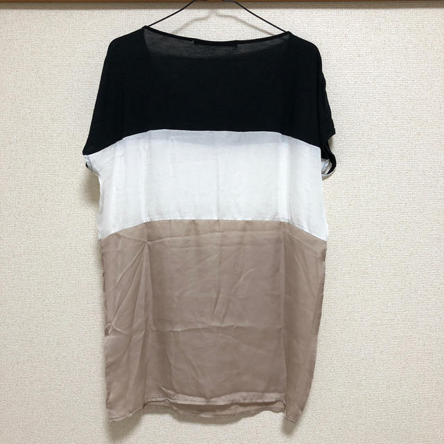 BLACK by moussy(ブラックバイマウジー)の【まだまだ綺麗に着れます】BLACK BY MOUSSY Tシャツ レディースのトップス(シャツ/ブラウス(半袖/袖なし))の商品写真