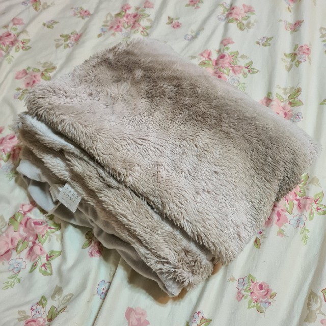 ZARA HOME ブランケット | フリマアプリ ラクマ ZARA HOME ブランケット | フリマアプリ ラクマ