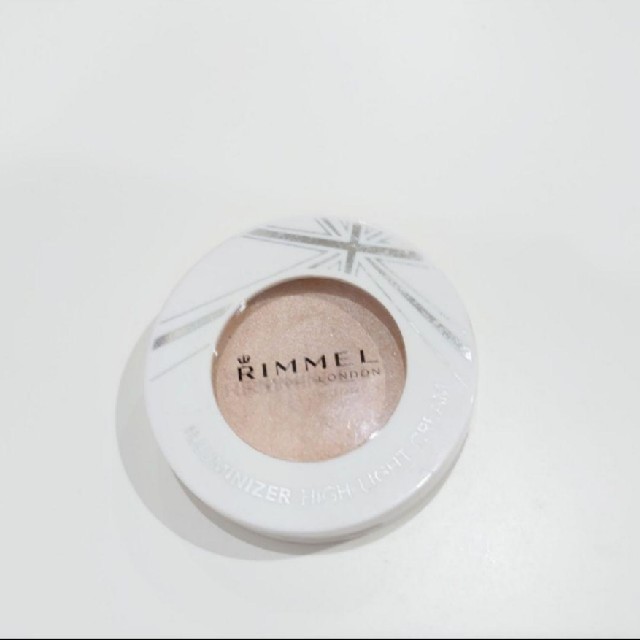 RIMMEL(リンメル)のリンメル イルミナイザー 002 ハイライトクリーム コスメ/美容のベースメイク/化粧品(フェイスカラー)の商品写真