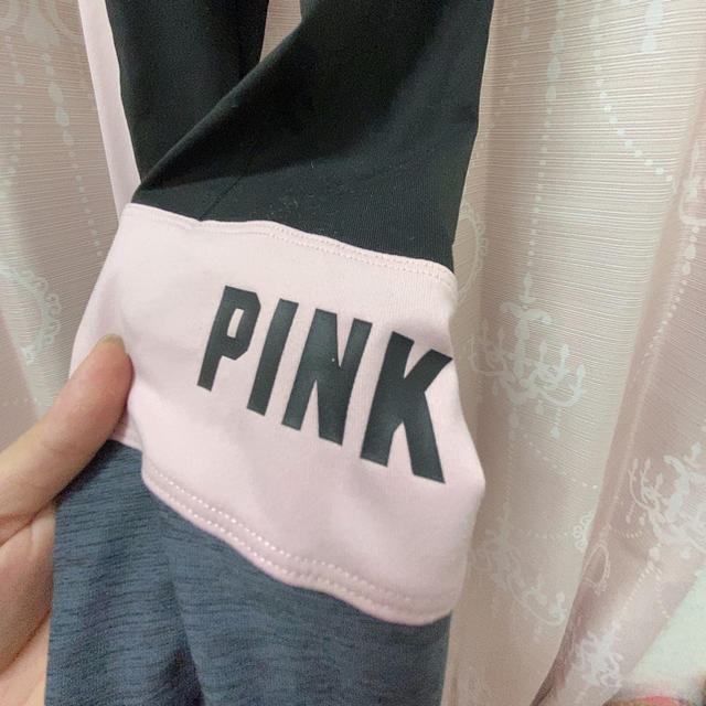 Victoria's Secret(ヴィクトリアズシークレット)のPINK スポーツウェア2点セット♡ スポーツ/アウトドアのランニング(ウェア)の商品写真