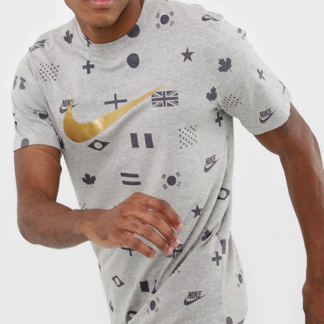 Nike 新品 Nike ナイキ Nsw Tシャツ プレヒート 国旗 総柄 グレー Lの通販 By Cat S Shop ナイキ ならラクマ Nike 新品 Nike ナイキ Nsw Tシャツ プレヒート 国旗 総柄 グレー Lの通販 By Cat S Shop ナイキ ならラクマ