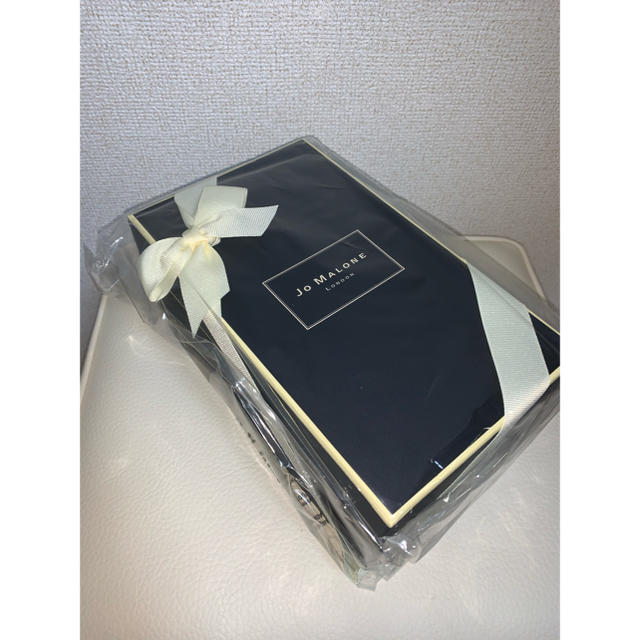 Jo Malone(ジョーマローン)のジョーマローン イングリッシュペアー＆フリージア ディフューザー 165ml コスメ/美容のリラクゼーション(アロマディフューザー)の商品写真