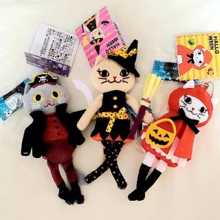 カルディ(KALDI)の新品 カルディ KALDI ハロウィン 2020 くたくたねこちゃん ３体セット(ぬいぐるみ)