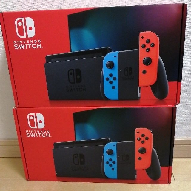 Nintendo Switch(ニンテンドースイッチ)のNintendo Switch　ネオン2台　印なし エンタメ/ホビーのゲームソフト/ゲーム機本体(家庭用ゲーム機本体)の商品写真