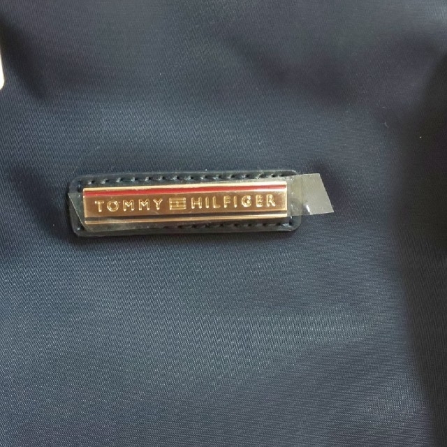 TOMMY HILFIGER(トミーヒルフィガー)の今だけ値下げ中☆タグ付き☆トミーヒルフィガートートバッグ           レディースのバッグ(トートバッグ)の商品写真