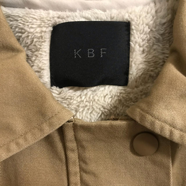 KBF(ケービーエフ)のkbf ボアライナー　ボーイフレンドコート レディースのジャケット/アウター(ロングコート)の商品写真
