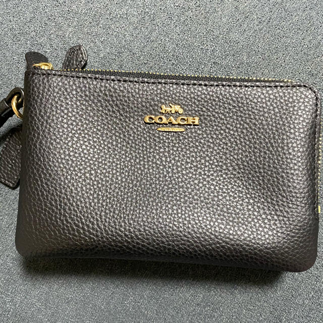 COACH(コーチ)のCOACH 2つポケットポーチ✨ レディースのファッション小物(ポーチ)の商品写真