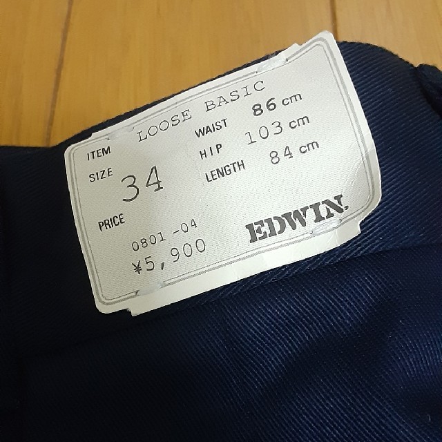 EDWIN(エドウィン)のEDWIN Basic Chinos Loose Fit Size 34 メンズのパンツ(チノパン)の商品写真