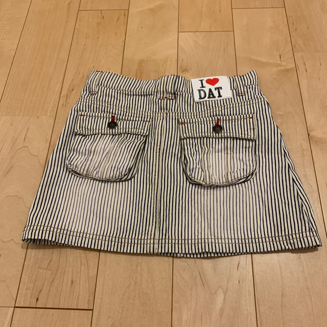 DAT(ダット)のDAT スカート　120cm 女児 キッズ/ベビー/マタニティのキッズ服女の子用(90cm~)(スカート)の商品写真