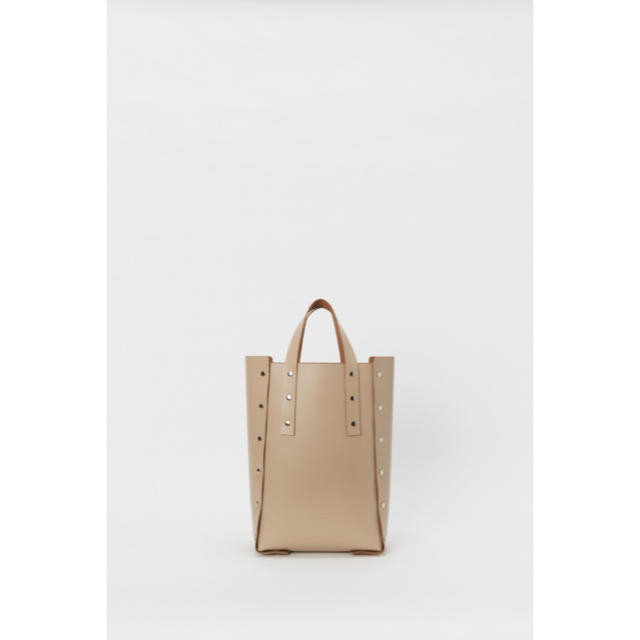 Hender Scheme(エンダースキーマ)の【Henderscheme Assemble hand bag】M beige レディースのバッグ(トートバッグ)の商品写真