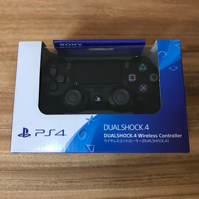 PS4 純正コントローラー