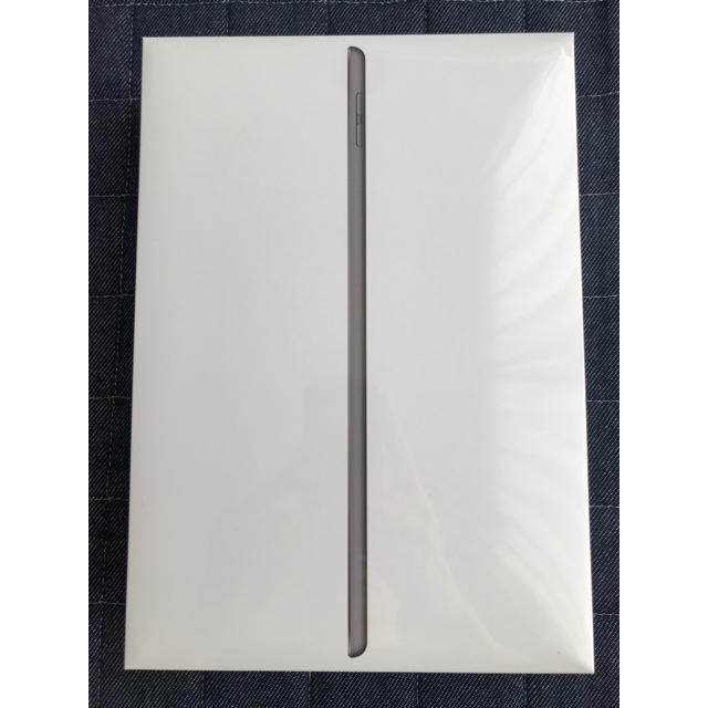 【新品！送料無料！】iPad第7世代　32GB スペースグレイ