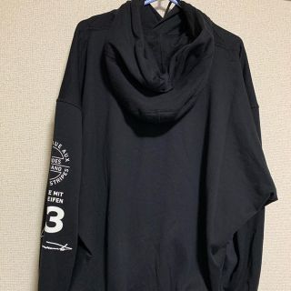 ワイスリー(Y-3)の超美品　y-3  ワイスリー  パーカー　ビックシルエット　Mサイズ(パーカー)