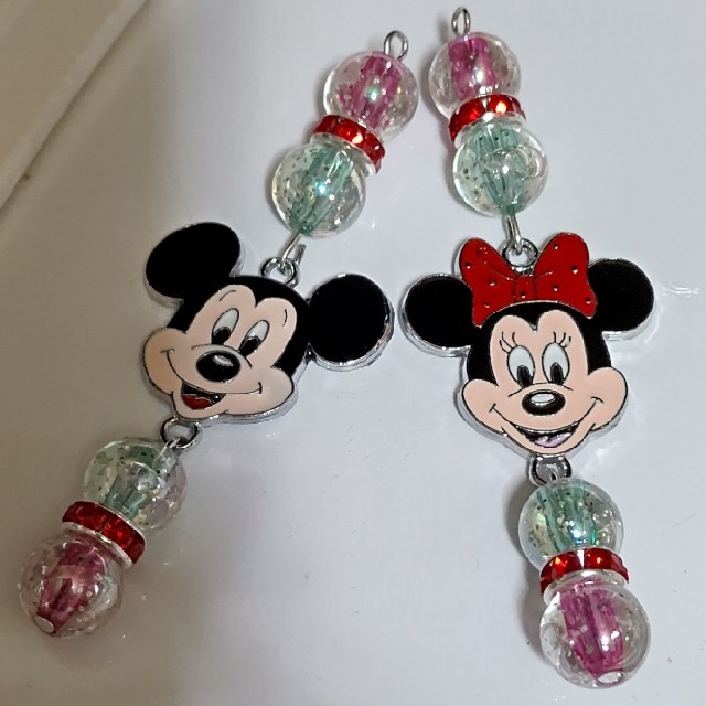 Disney ハンドメイド ミッキーミニーコネクターロンデル ピアス イヤリング 樹脂ピアスの通販 By リリーサ S Shop ディズニー ならラクマ