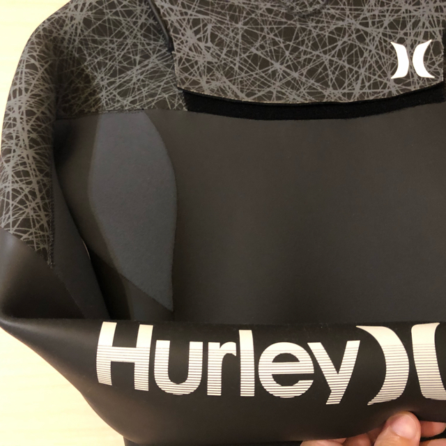 Hurley(ハーレー)のハーレー　ウエットスーツ　3ミリセミドライ スポーツ/アウトドアのスポーツ/アウトドア その他(サーフィン)の商品写真