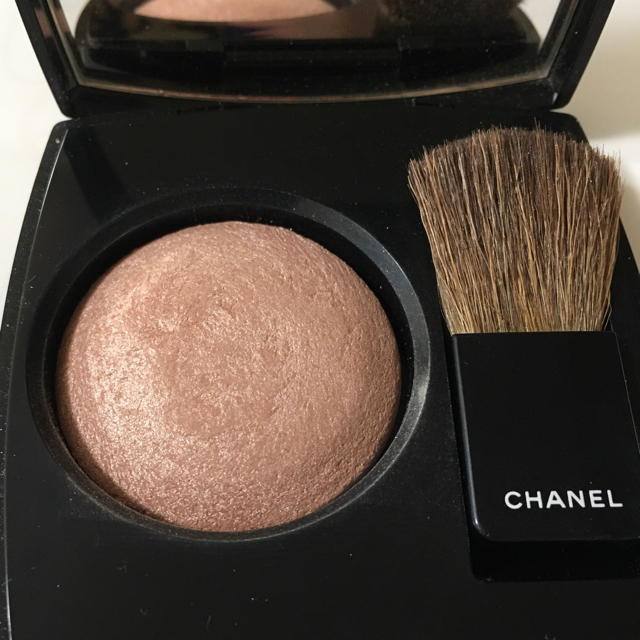 CHANEL(シャネル)のCHANEL 限定色チークカラー コスメ/美容のベースメイク/化粧品(チーク)の商品写真