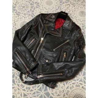 ヴァレンティノ(VALENTINO)の新品未使用！激レア　VALENTINO スタッズダブルライダース　三代目　(ライダースジャケット)