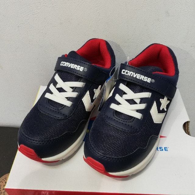 CONVERSE(コンバース)の値下げ新品/コンバース/キッズＶＷ1/ベルクロ19,0 キッズ/ベビー/マタニティのキッズ靴/シューズ(15cm~)(スニーカー)の商品写真