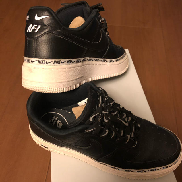 NIKE(ナイキ)のW AIR FORCE 1 '07 SE PRM レディースの靴/シューズ(スニーカー)の商品写真