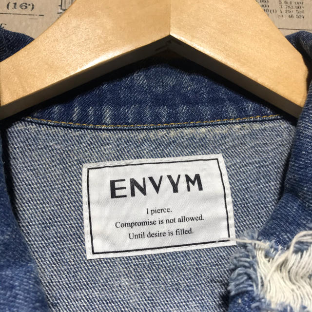 ENVYM(アンビー)のENVYM アンビー クラッシュデニムジャケット Gジャン ジージャン サイズF レディースのジャケット/アウター(Gジャン/デニムジャケット)の商品写真