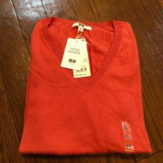 ユニクロ(UNIQLO)のUNIQLO コットンカシミヤVネックセーター XL(ニット/セーター)