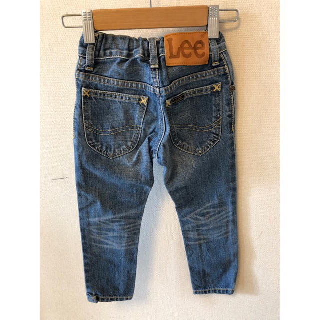 Lee(リー)のLee  riders キッズテーパードデニムパンツ　100㎝ キッズ/ベビー/マタニティのキッズ服男の子用(90cm~)(パンツ/スパッツ)の商品写真