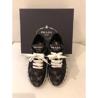 更に値下げしました！PRADA 迷彩柄　スニーカー36