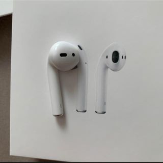 アップル(Apple)のAirPods 第1世代 左耳(ヘッドフォン/イヤフォン)