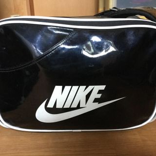 ナイキ(NIKE)のNIKE ナイキ エナメルバッグ(ショルダーバッグ)