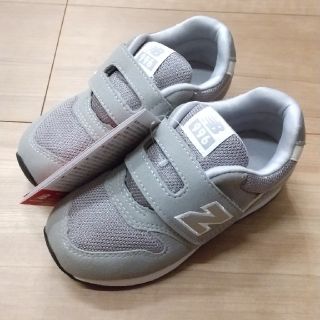 ニューバランス(New Balance)の箱なし ニューバランススニーカー IZ996 グレー 15.5cm(スニーカー)