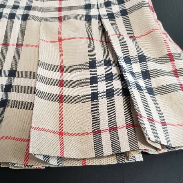 BURBERRY(バーバリー)の新品❗BURBERRYノバチェックプリーツスカート キッズ/ベビー/マタニティのキッズ服女の子用(90cm~)(スカート)の商品写真